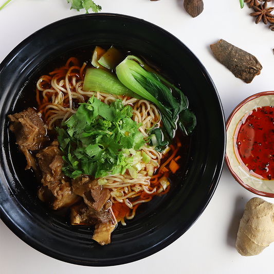 红烧牛肉面 Braised beef noodles